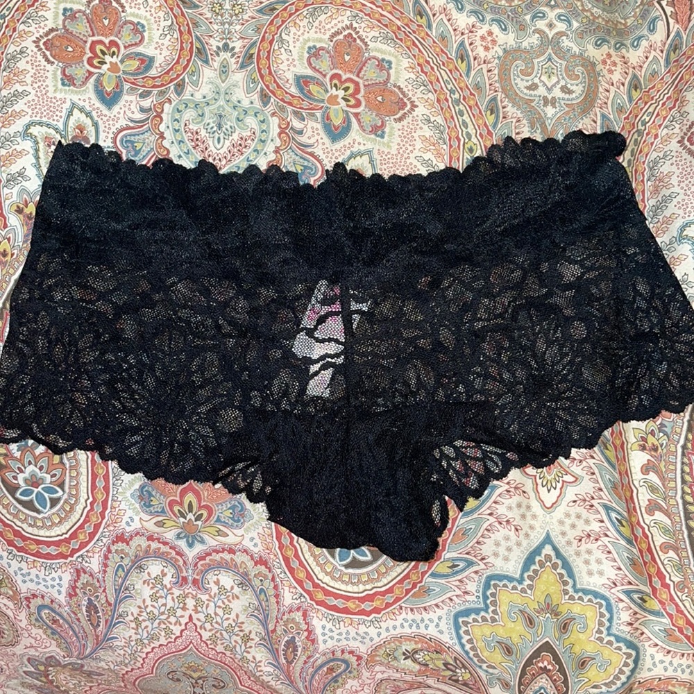 Pink lace boy short panty
